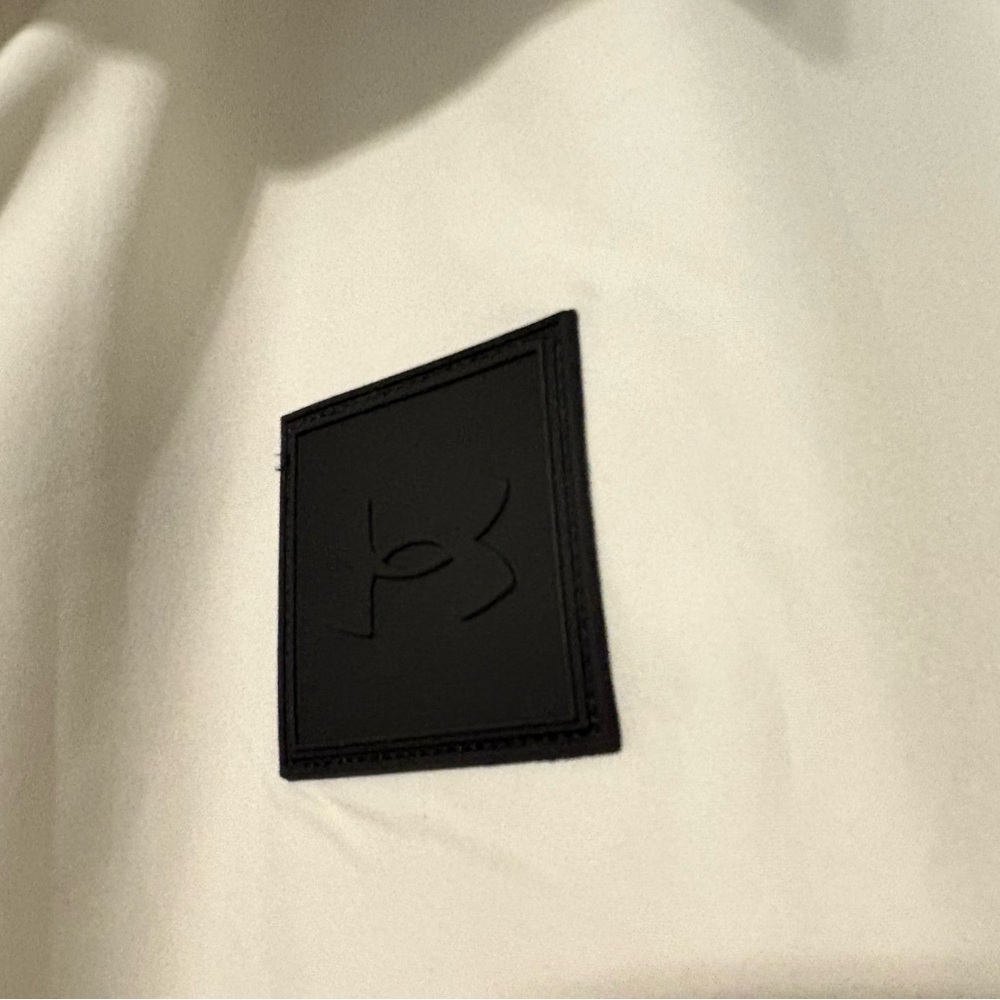 Under Armour Quarterzip - Picture 7 of 7